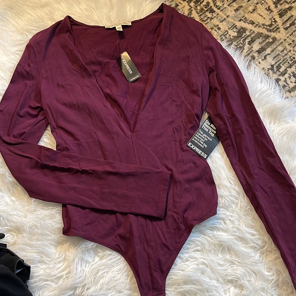 Express NWT Small Plum Purple Berry Colored Body Suit Deep V Neck